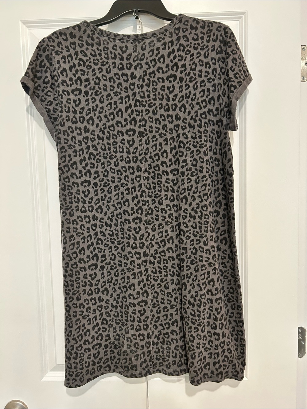 GAP Girls' Gray Leopard Print Short Sleeve Dress
